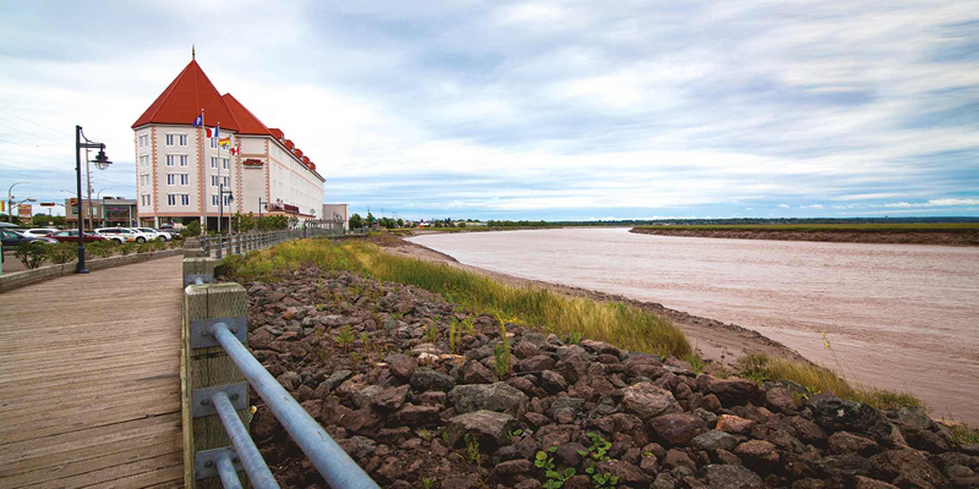 The rivercoast in the of Moncton city