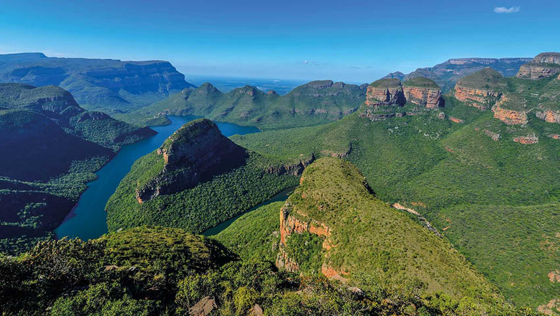 Panoramic view of Blyde River Canyon and the Three Rondavels (Three Sisters) in Mpumalanga, South Africa