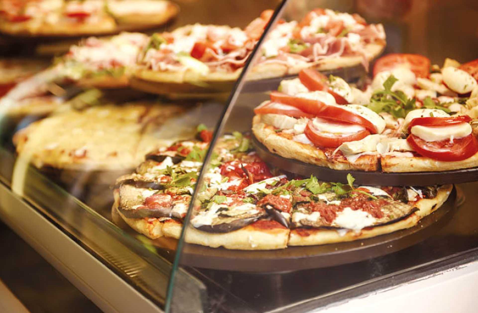 Italian pizzas for sale in Florence