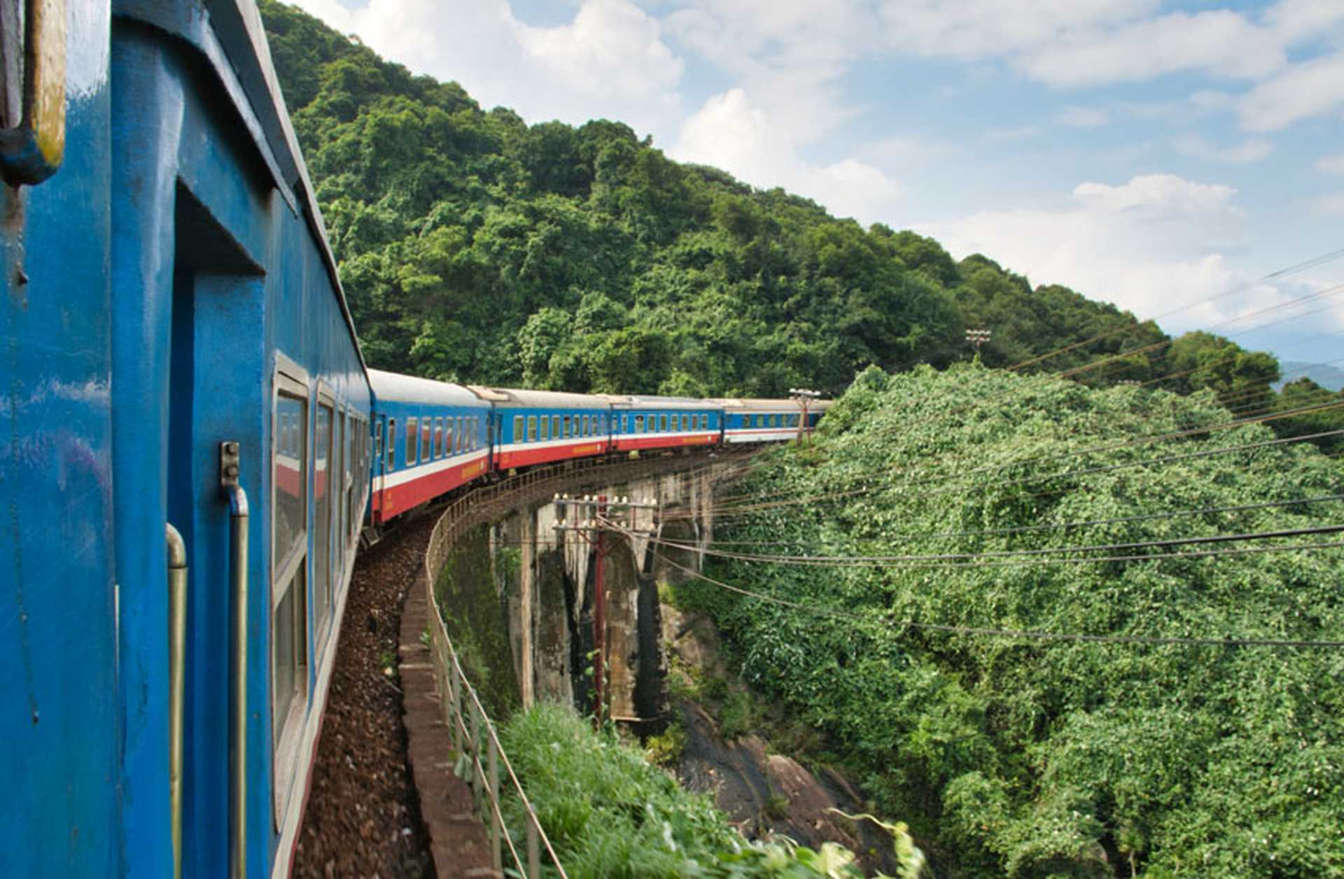 A train travels along the Hai Van Pass in Vietnam