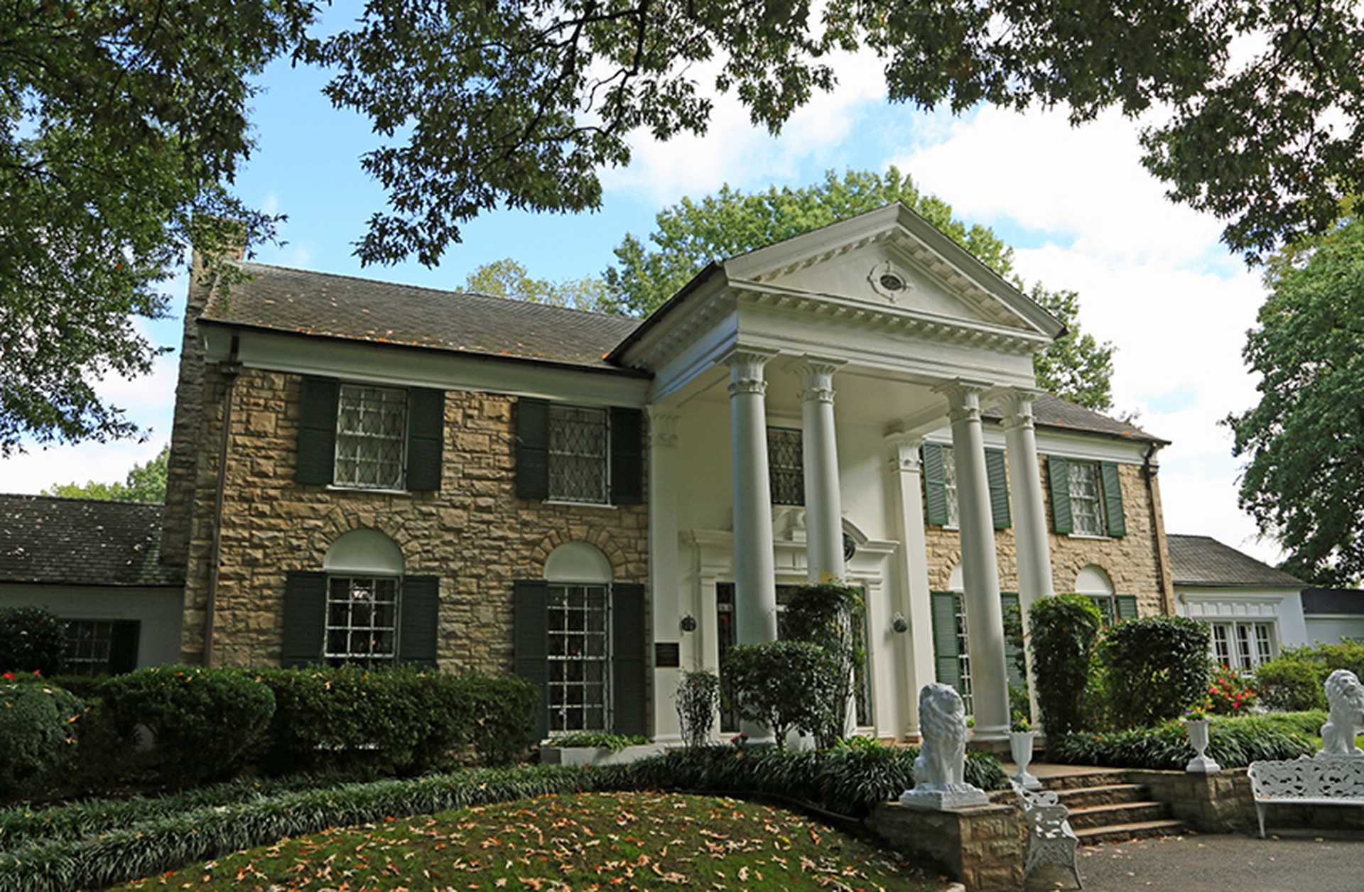 Exterior of Graceland, Memphis