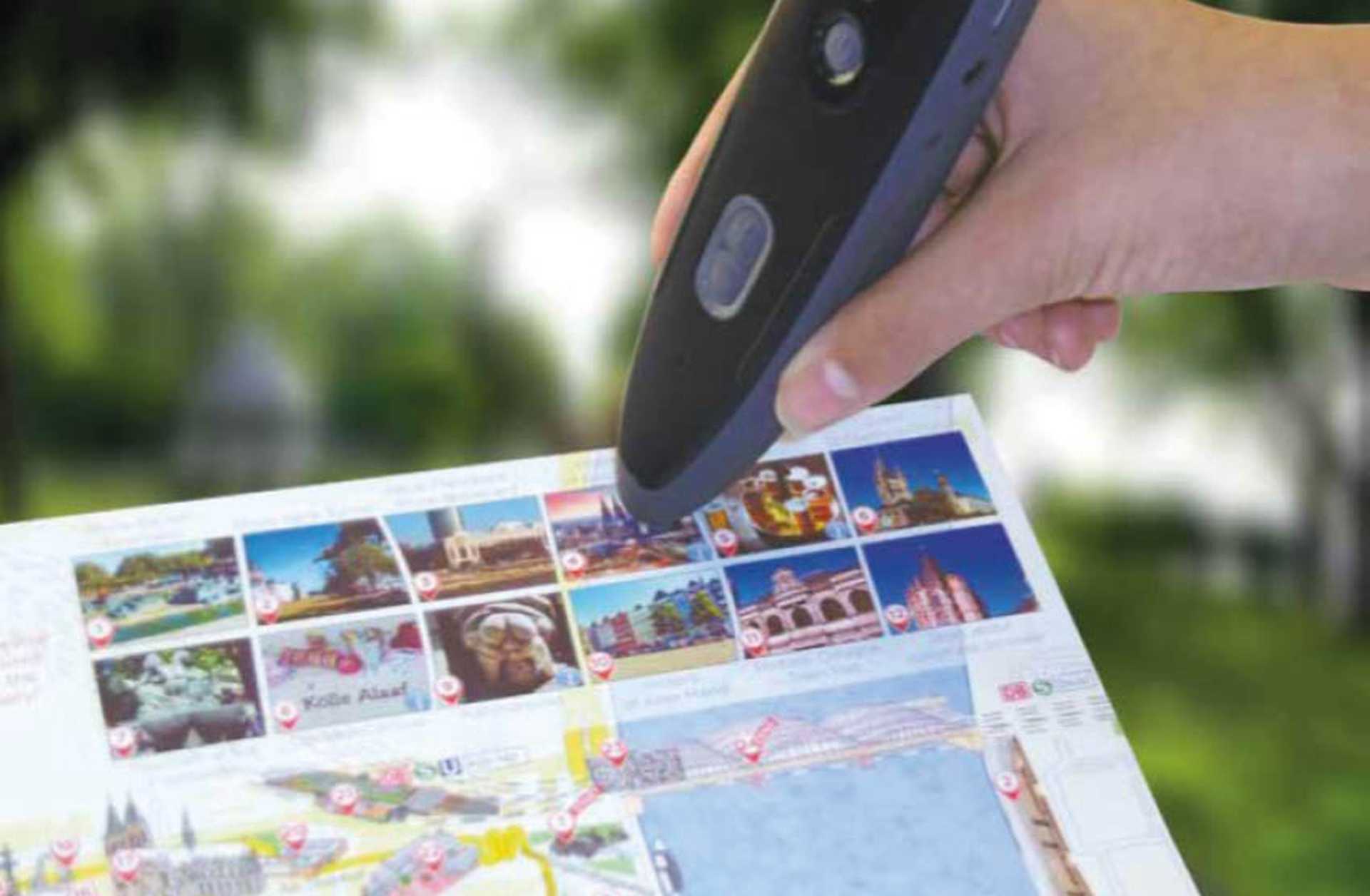 Using a Quietvox headset with a city map