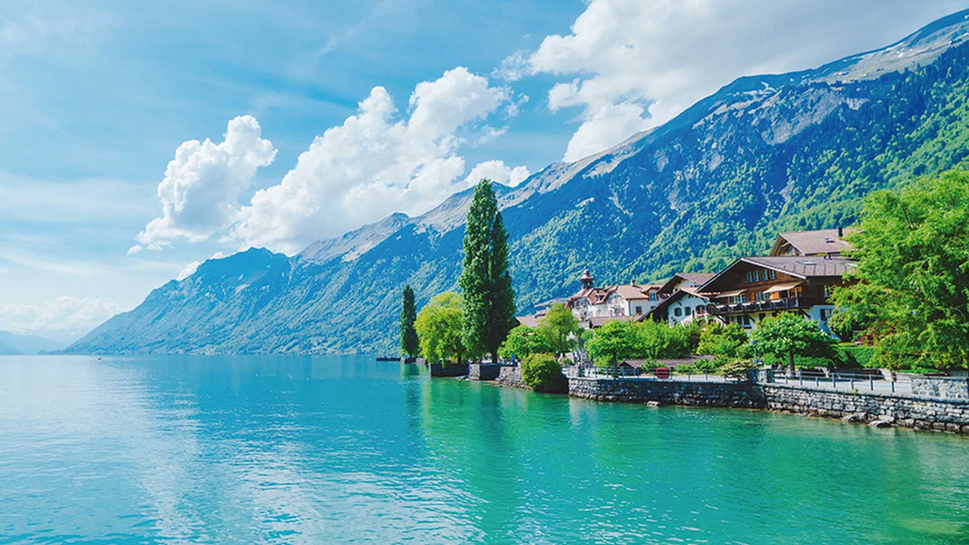 Lake Brienz, in the Bernese Oberland