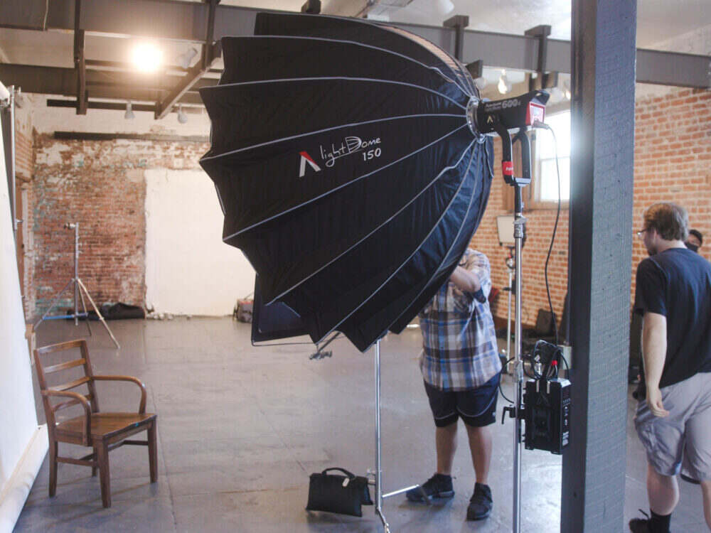 Universelle Bowens-Montage