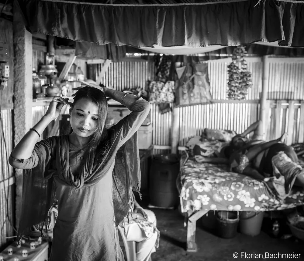 FLORIAN BACHMEIER / ALL LOVE EATEN UP