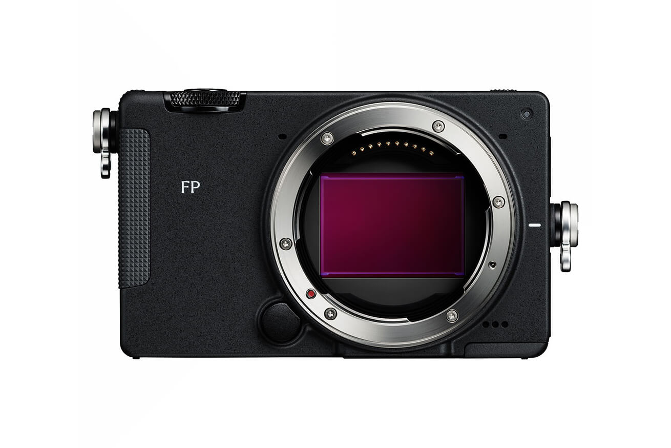 Sigma fp2 Front