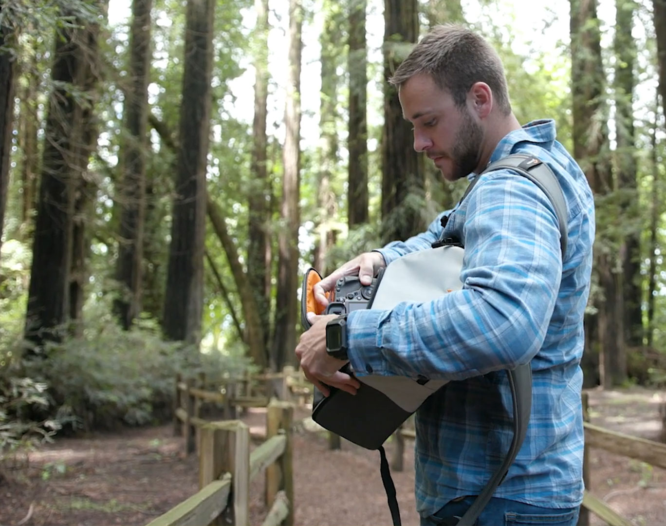 Leicht zugängliches Kamerafach