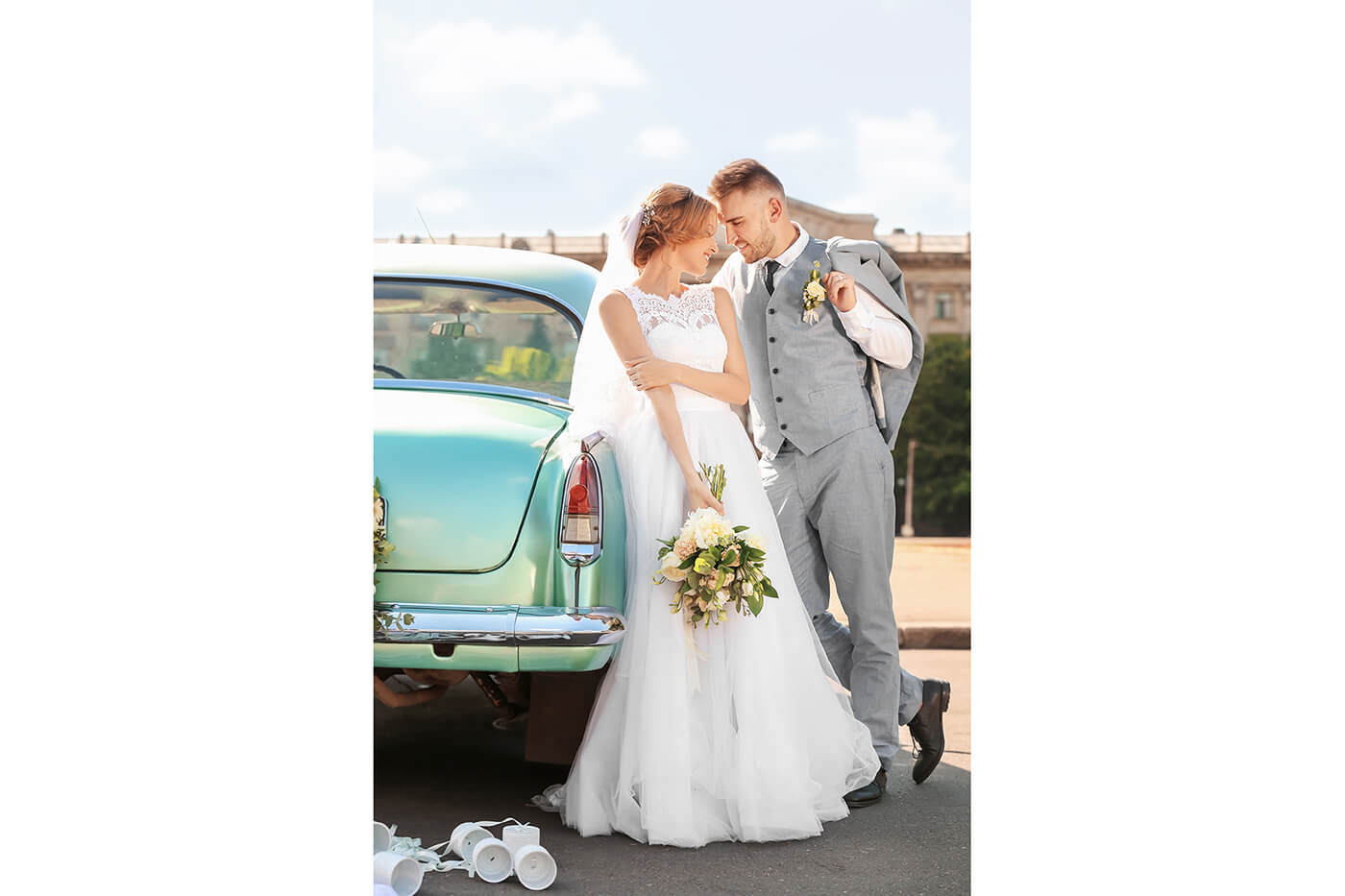 Authentischer Moment eingefangen von einem erfolgreichen Hochzeitsfotografen während der Feier