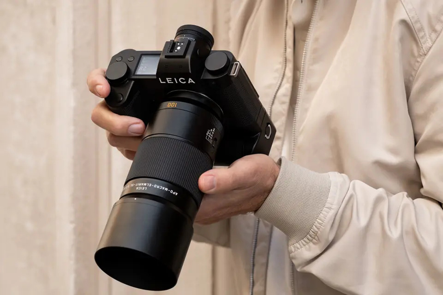 Leica APO-MACRO-ELMARIT-SL 100mm F2.8 mit apochromatischer Korrektur