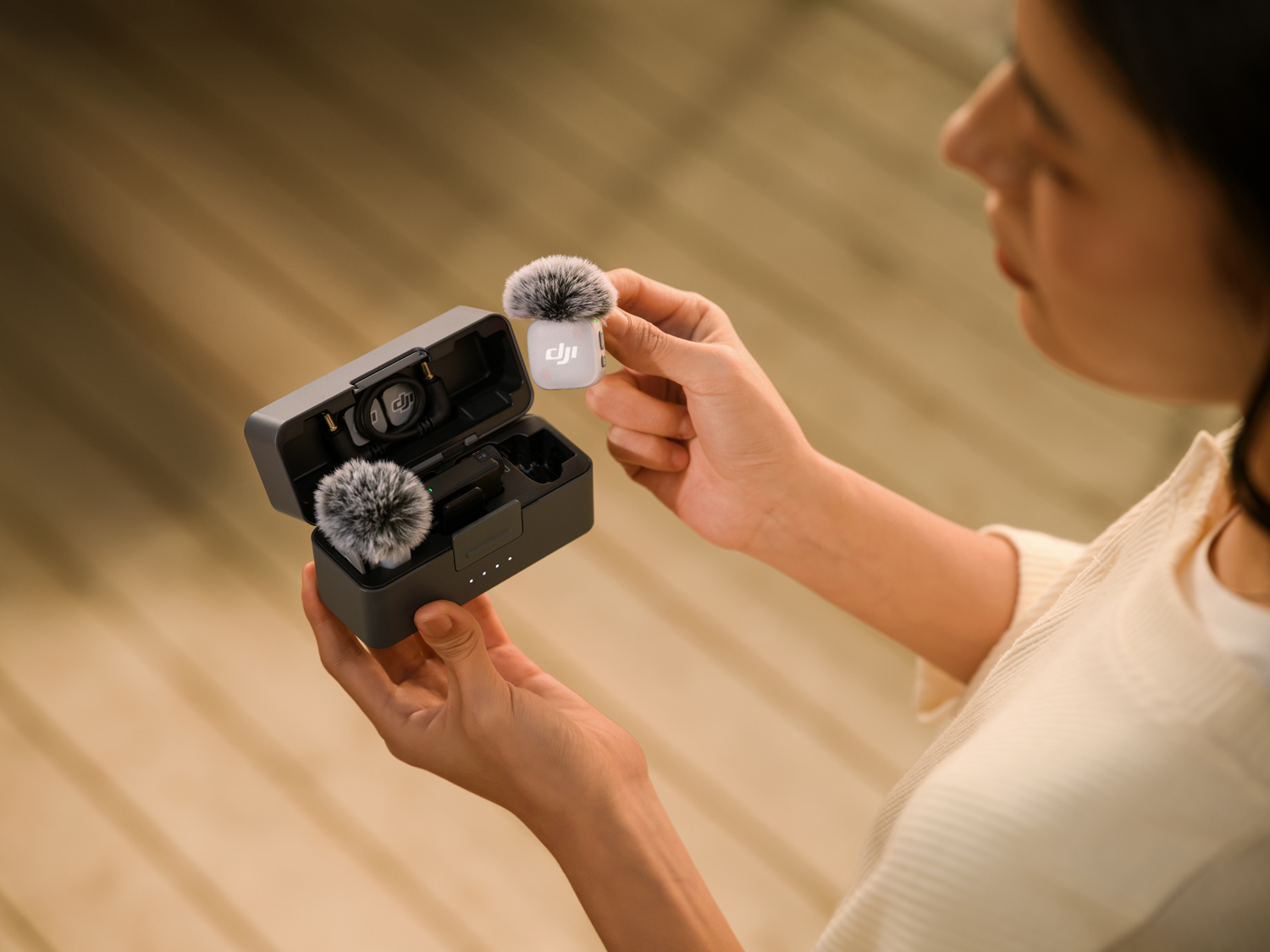 DJI Mic Mini 2 mit Ladeschale