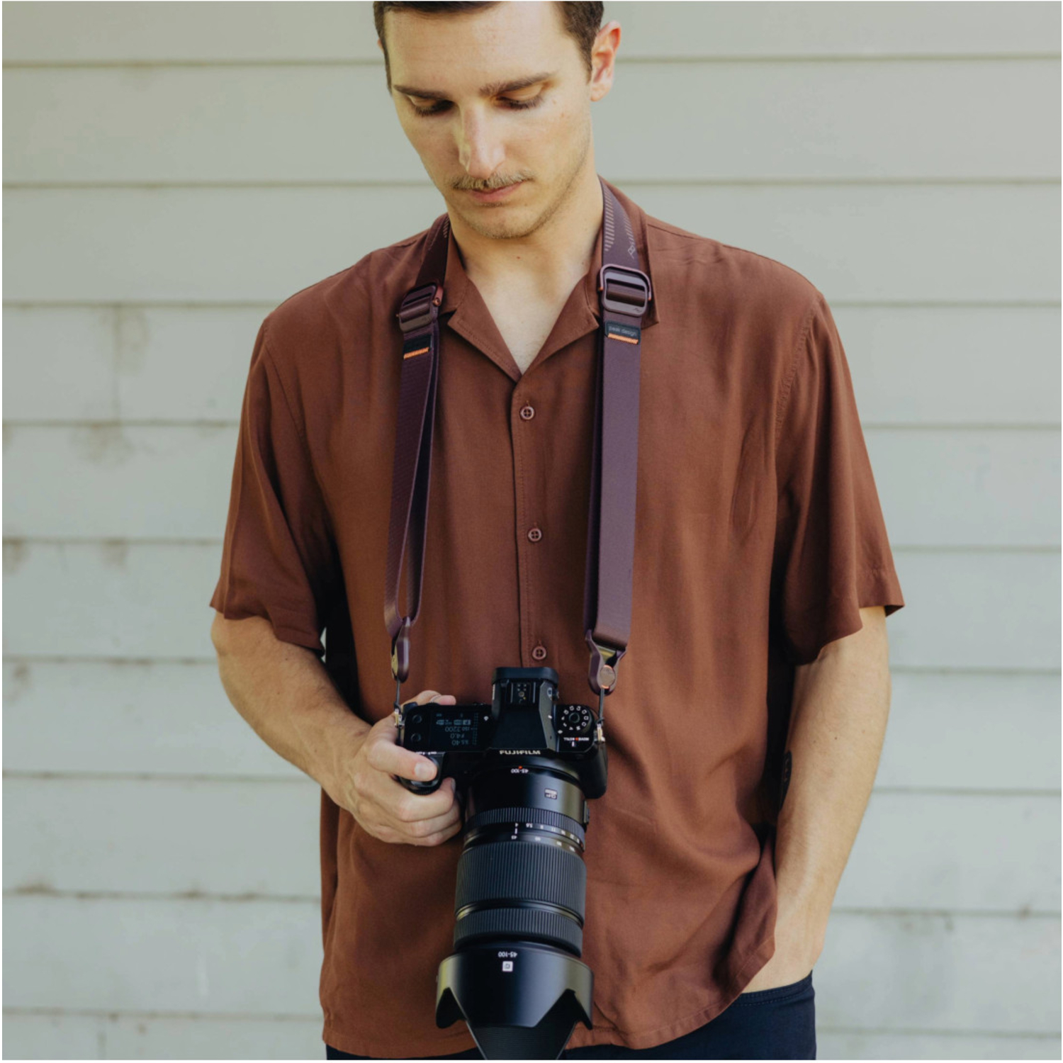 Der Slite Lite von Peak Design trägt Kameras bis zu 90kg