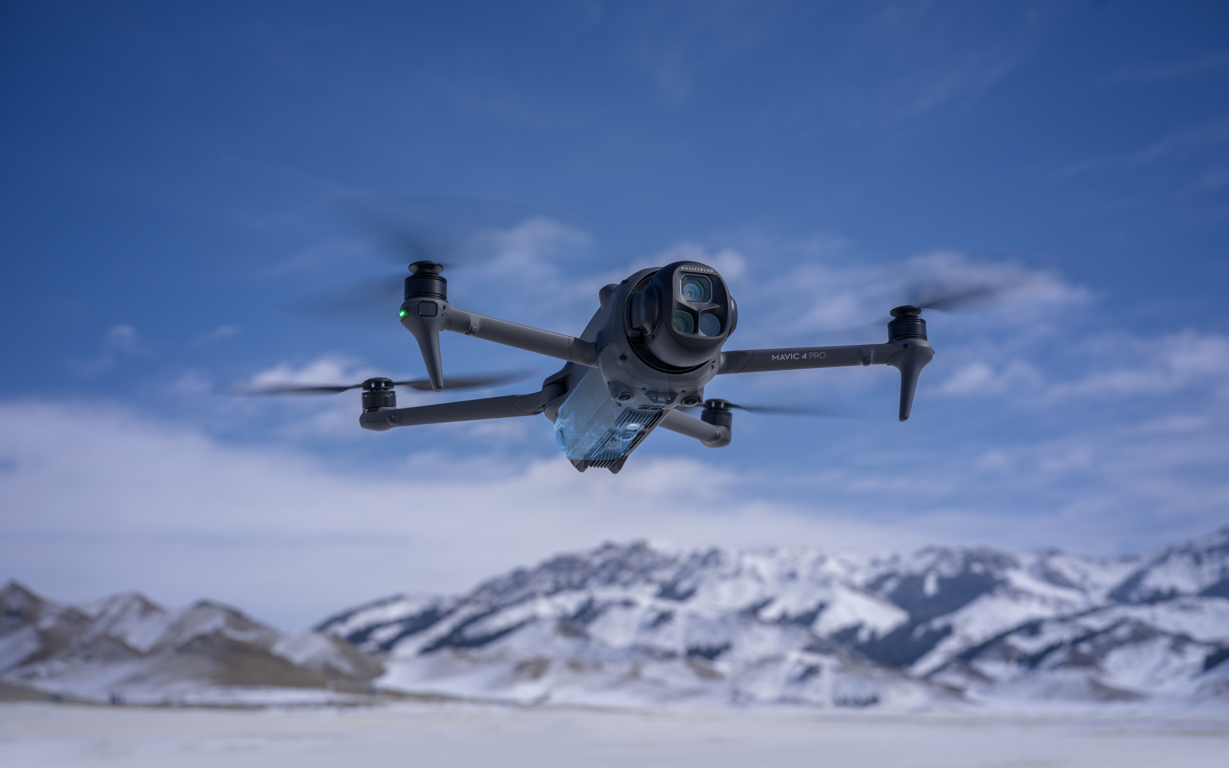 Drohne mit drei Kameras: die DJI Mavic 4 Pro
