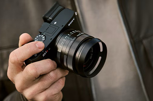 Die Sony RX1 III - leichtes, kompaktes Gehäuse mit Objektiv
