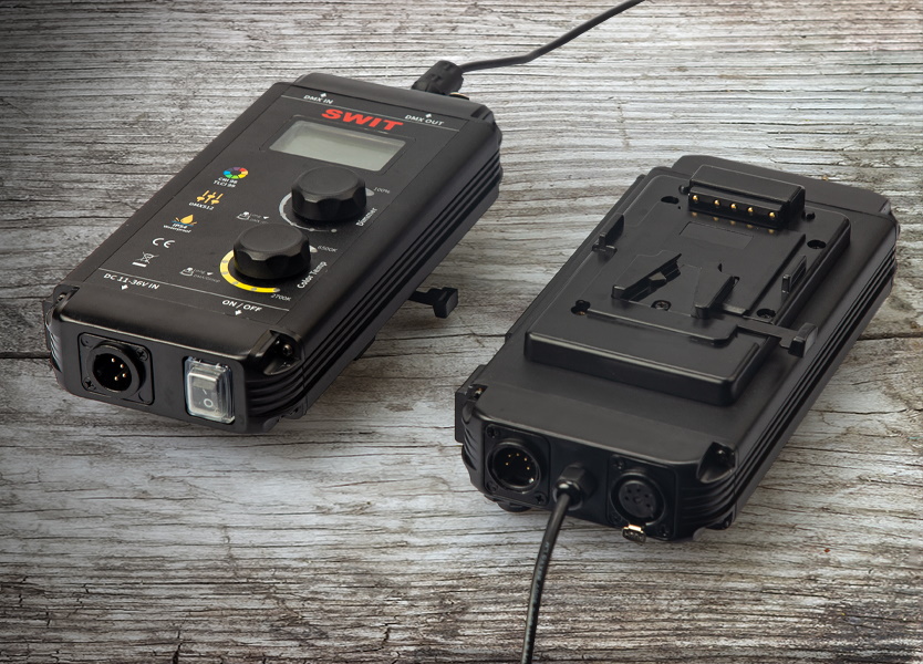 Lichtsteuerung, DMX IN & OUT, IP54 regendicht
