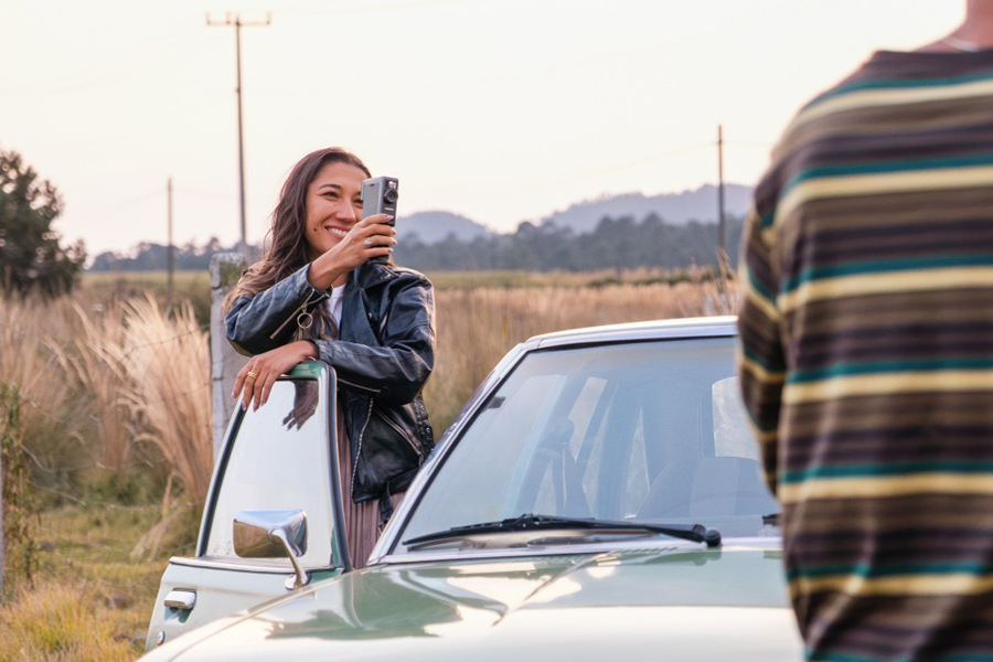 Fotos und Videos aufnehmen mit der Fujifilm instax mini Evo Cinema.