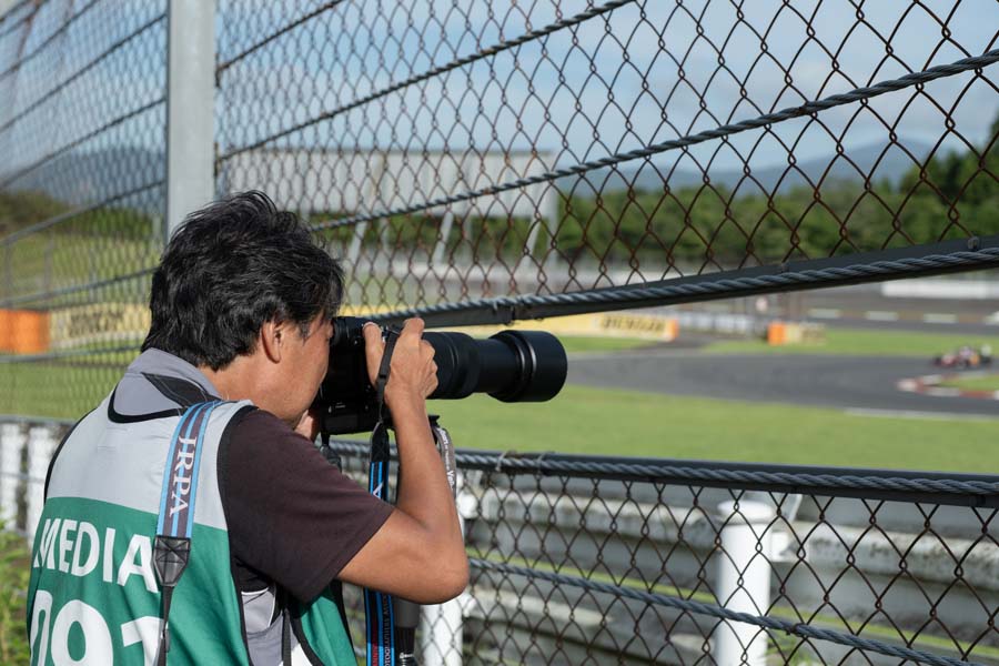 Panasonic LUMIX S 100-500mm F5-7.1 OIS mit hochpräzisem AF