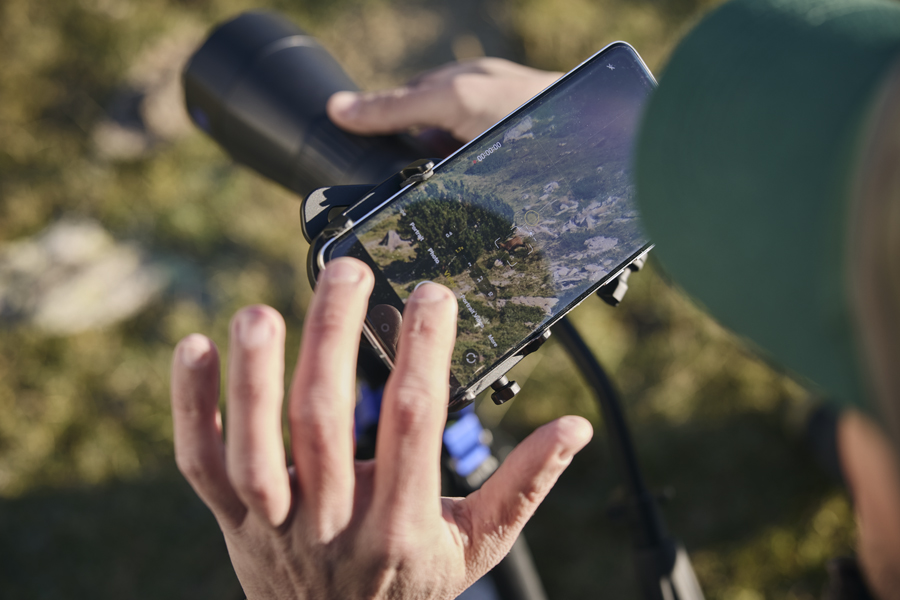 Nutze mit dem Smartphone Adapter dein Smartphone für Digiscopie