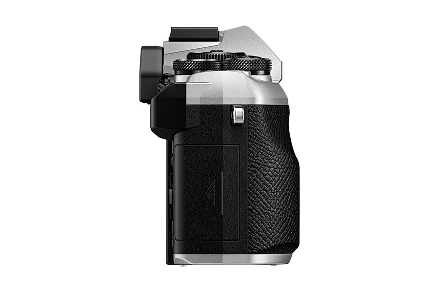 OM System OM-5 Mark II right