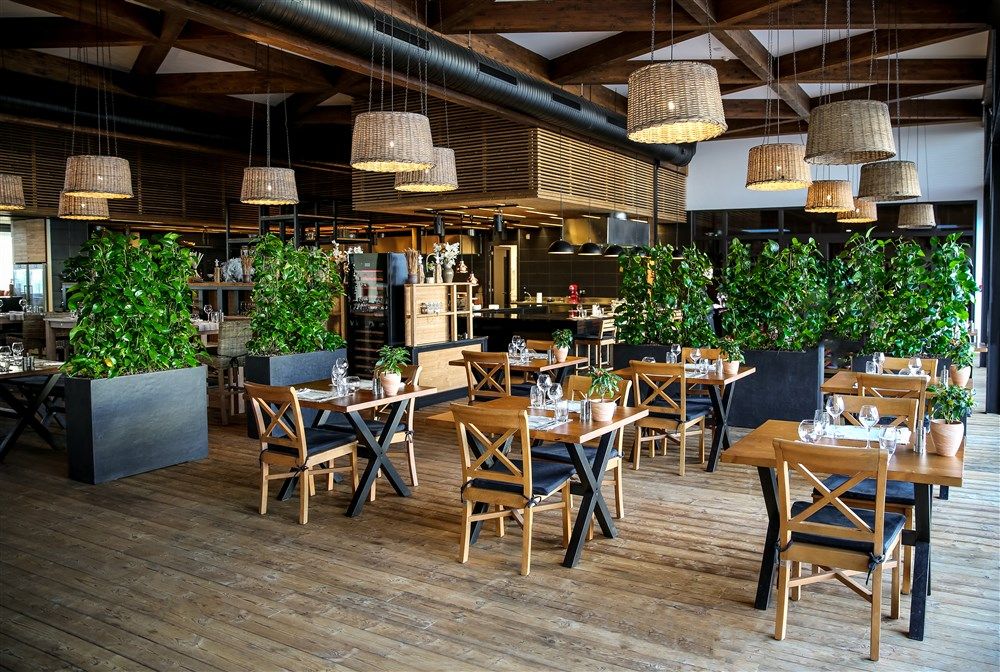 Photograph of a restaurant