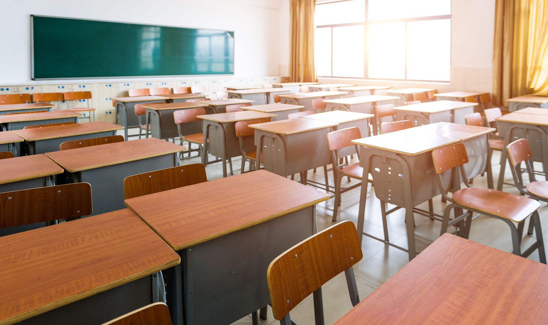 Image of a classroom with empty seats