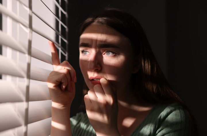 Een psychose is een ernstige aandoening waarbij iemand de werkelijkheid anders ervaart.