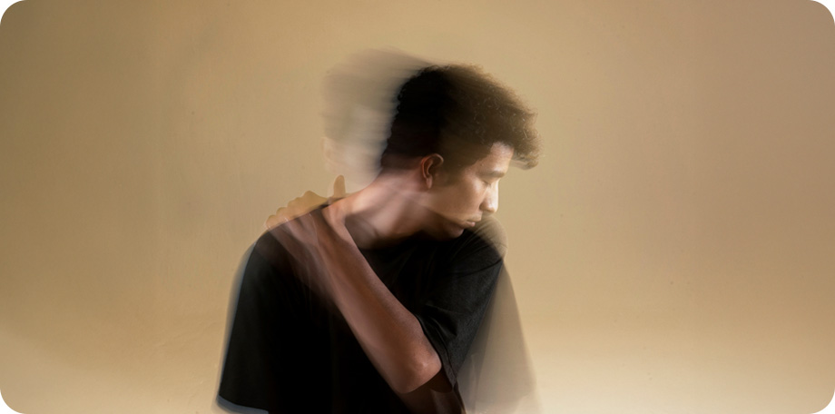 ChatGPT zei:  Een arts of psychiater stelt de diagnose van een depressie aan de hand van een gesprek en vragenlijst.