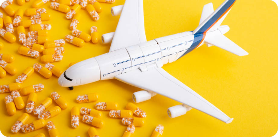 Er zijn allerlei zelfzorgmiddelen verkrijgbaar waarmee je jouw reisapotheek aanvult. Welke neem jij mee?