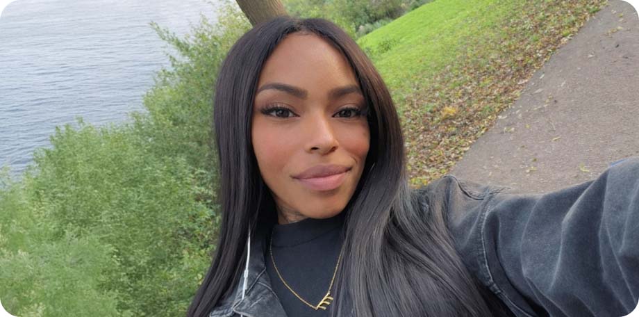 Jarenlang maakt roken deel uit van Virginia haar leven, tot het moment dat ze zichzelf in de spiegel aankijkt en besluit dat het zo niet langer kan.