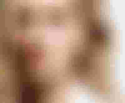 gold earrings ear stacking