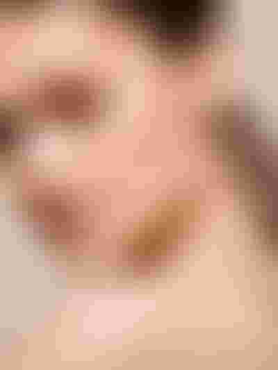 flowers and bow earrings gold