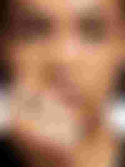 gold ring with one rhinestone