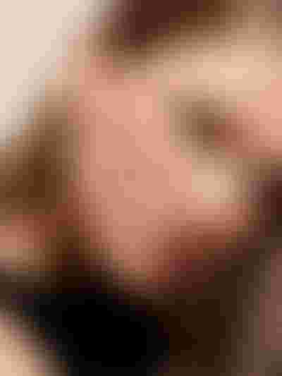 gold earrings, heart earrings