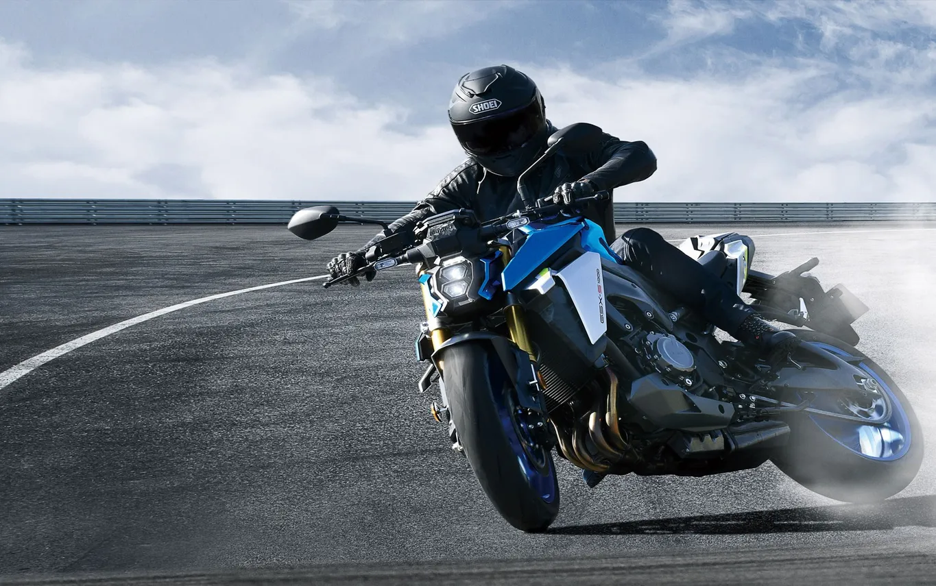 GSX-S1000 Banner