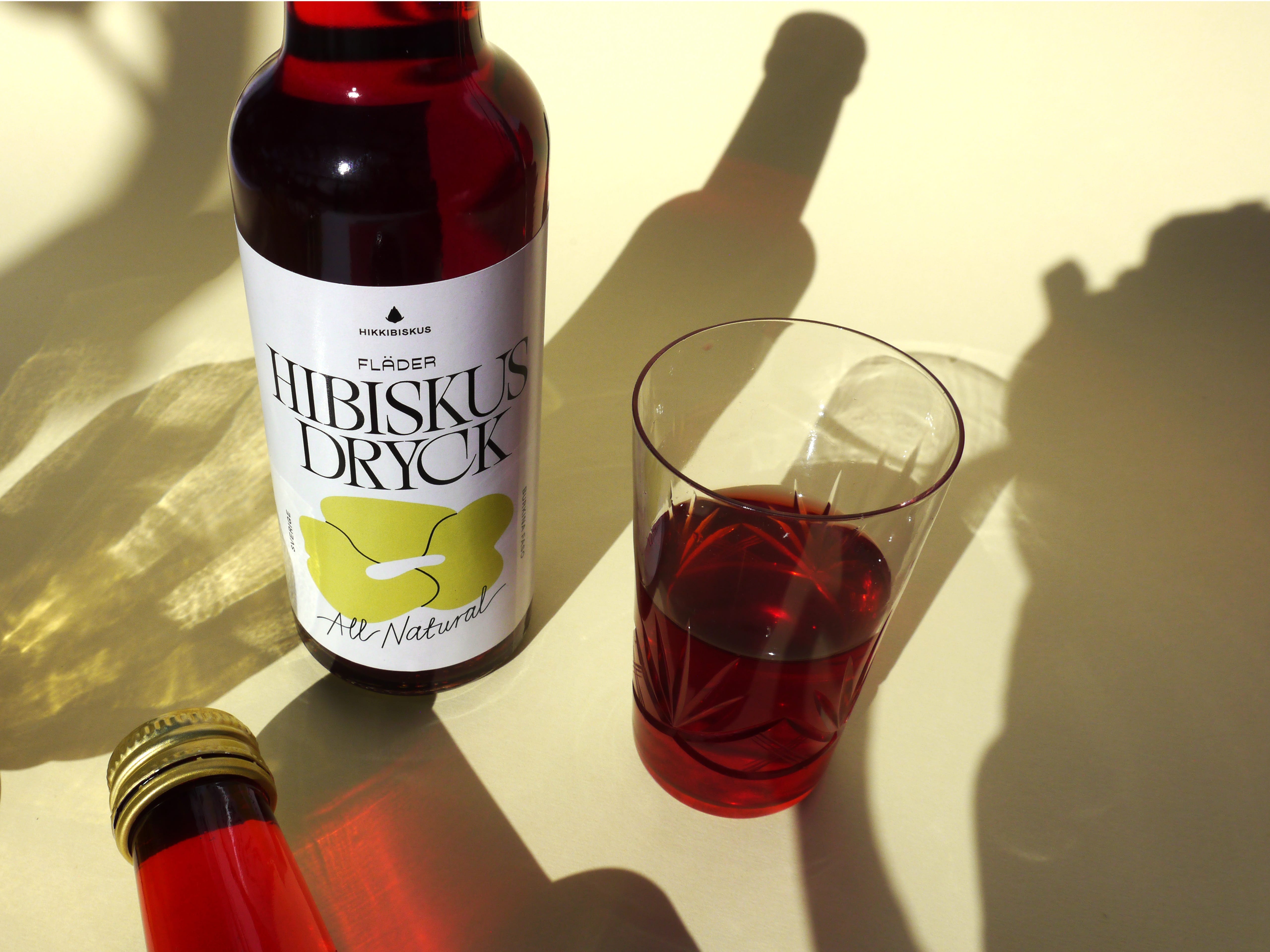 Hibiskusdryck Hikkibiskus Aoki