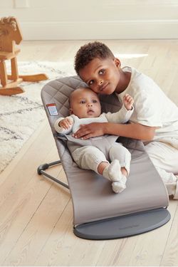 Bouncer Bliss Sand gray in classic quilted cotton