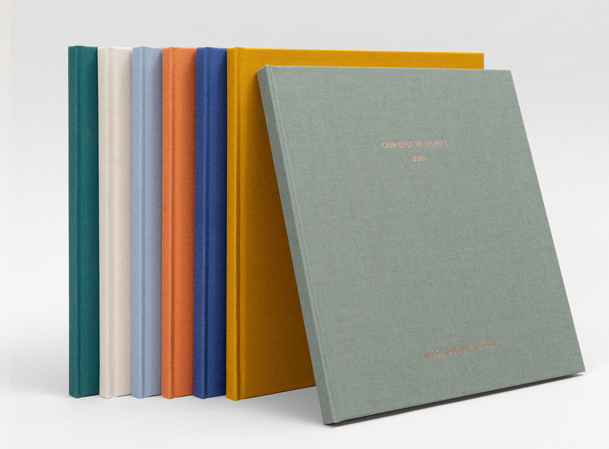 Livre D'or De Mariage - 60 Pages Unies, Finition Satinée Blanc/argent, Neuf, Pour Messages Des Invités