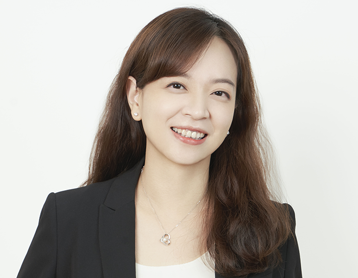 Leadership profile for Angela Tung