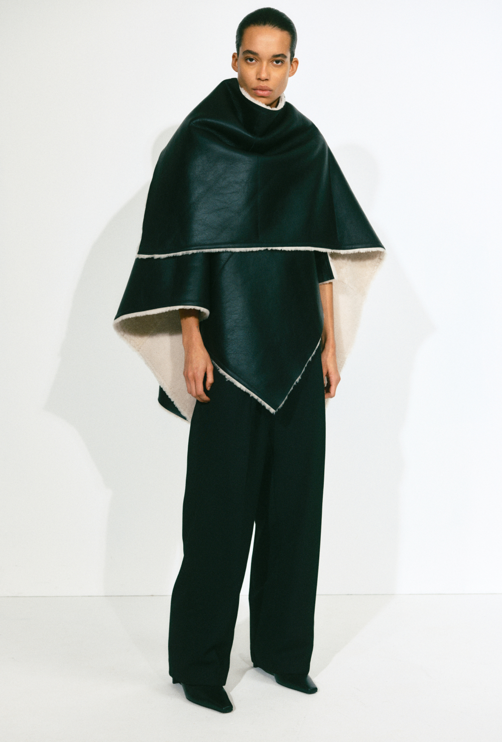 Shop - Short Wool Cardigan - Official Online Store