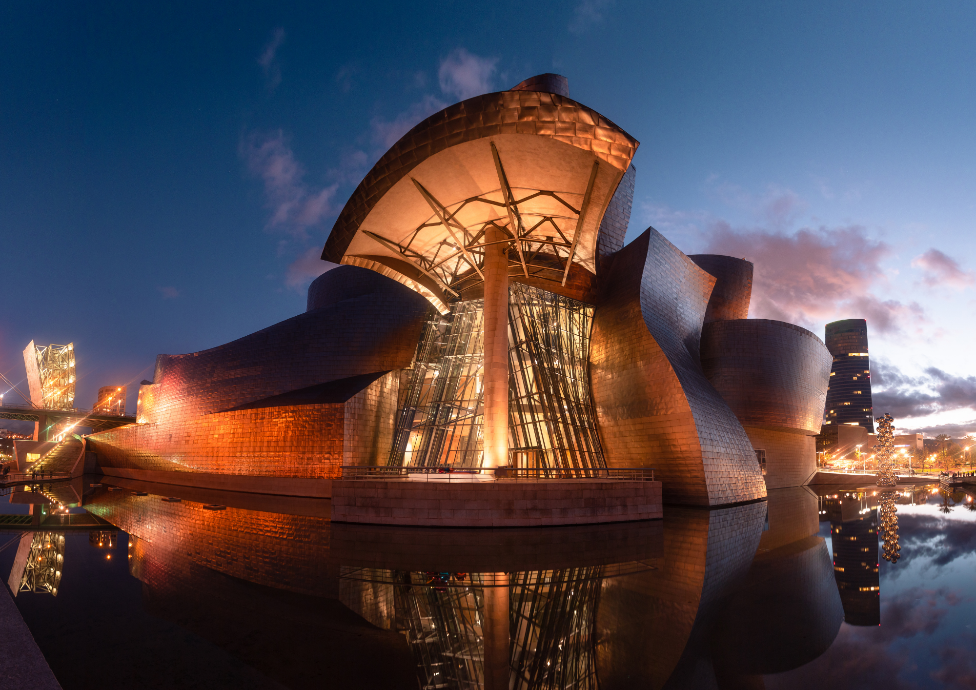 古根漢美術館（The Guggenheim）