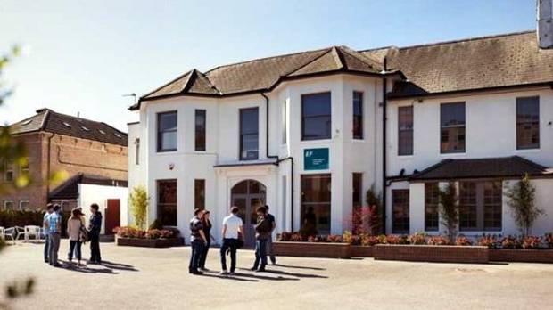 EF어학연수 학생 후기, 본머스의 매력에 빠졌어요 !