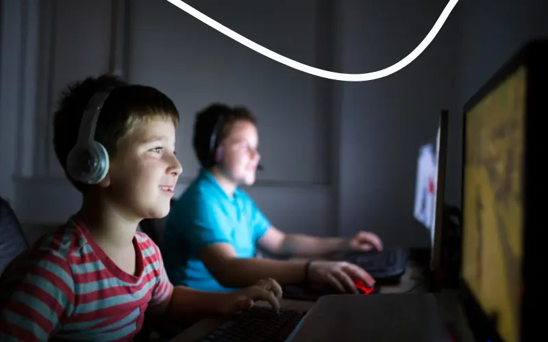 drenge gamer sikkert på nettet