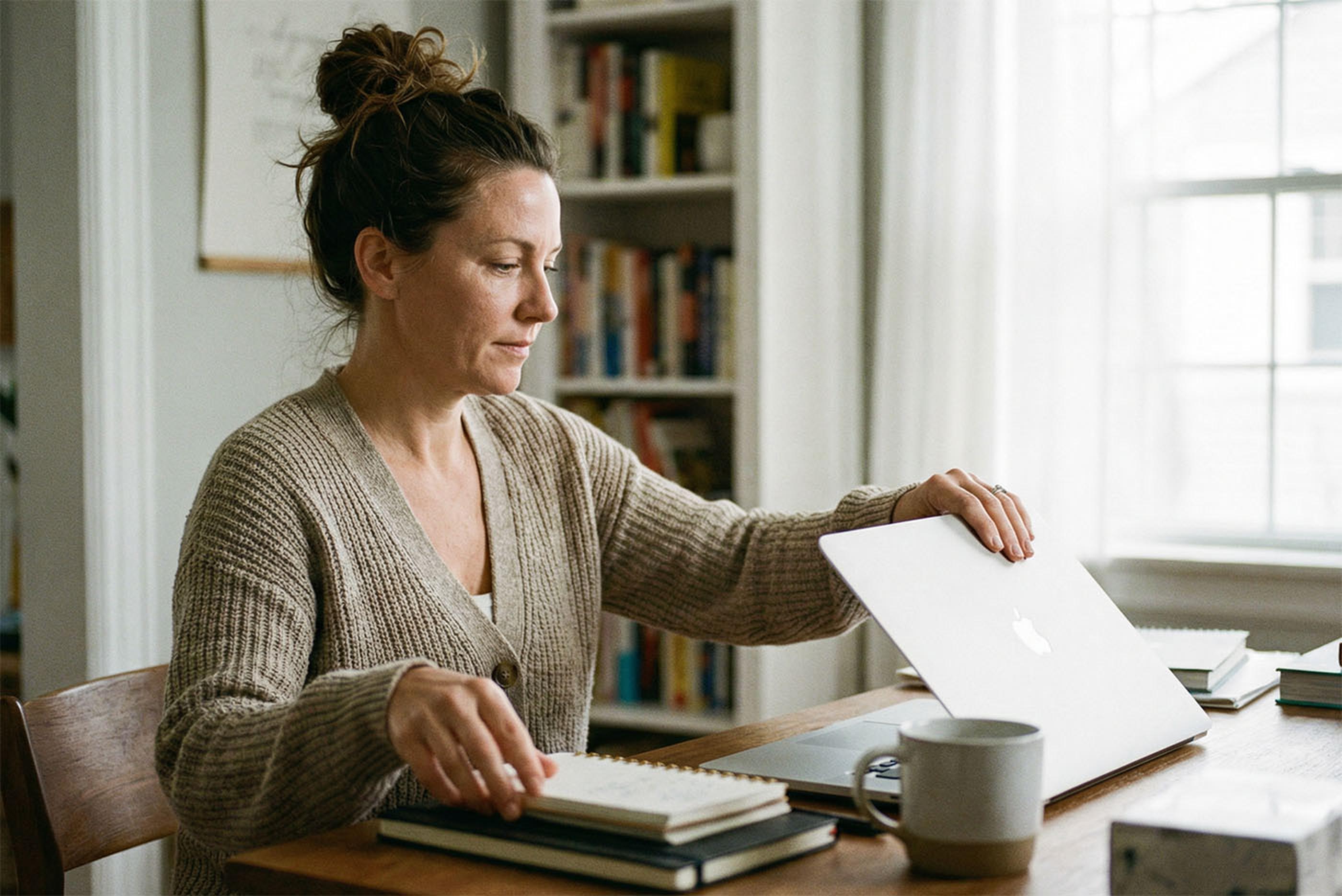 Improve team attendance oversight with real-time tracking