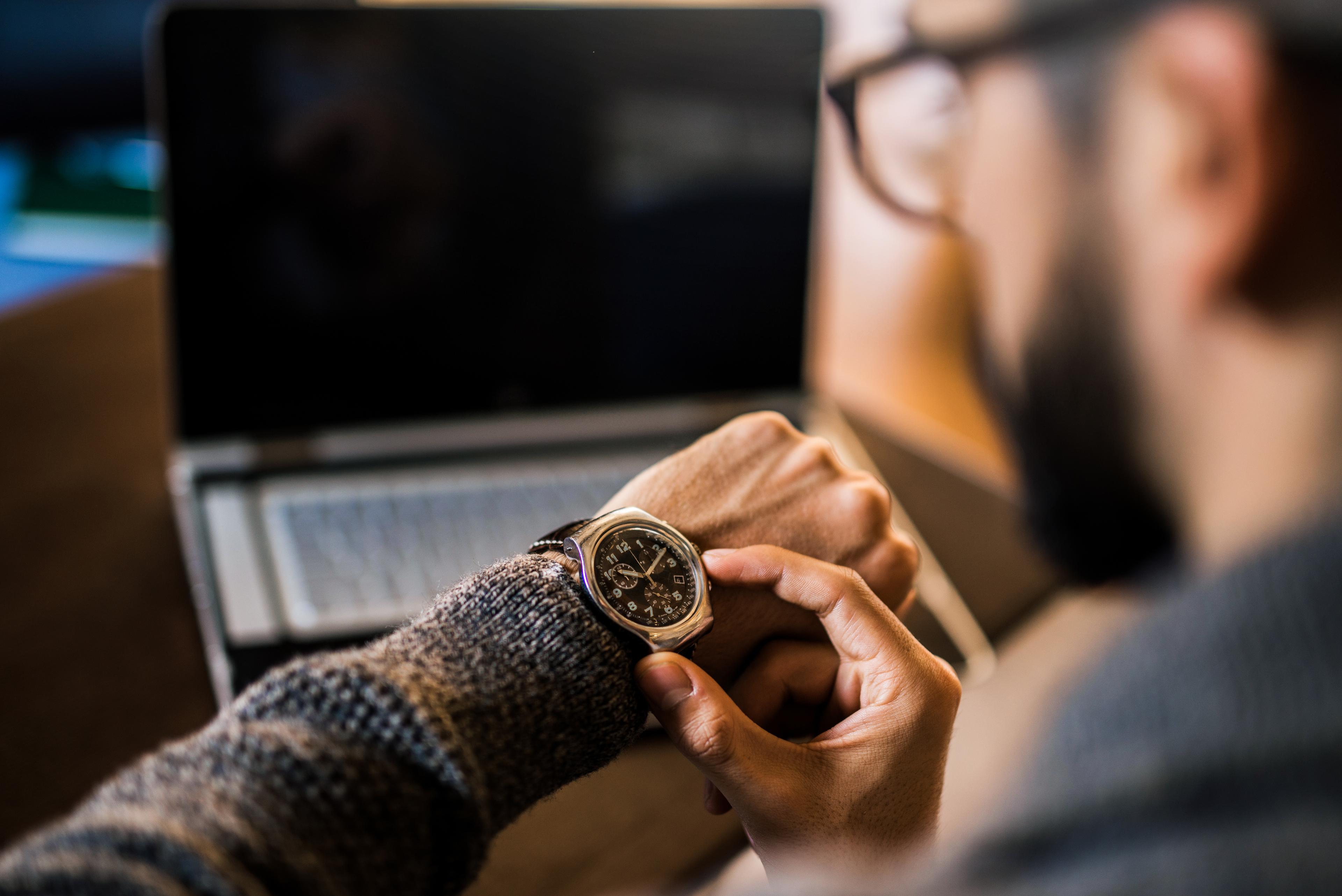 Improving employee clocking habits