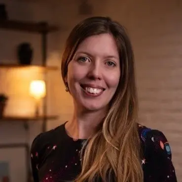 Headshot of Rochelle Williams, Lead Product Designer