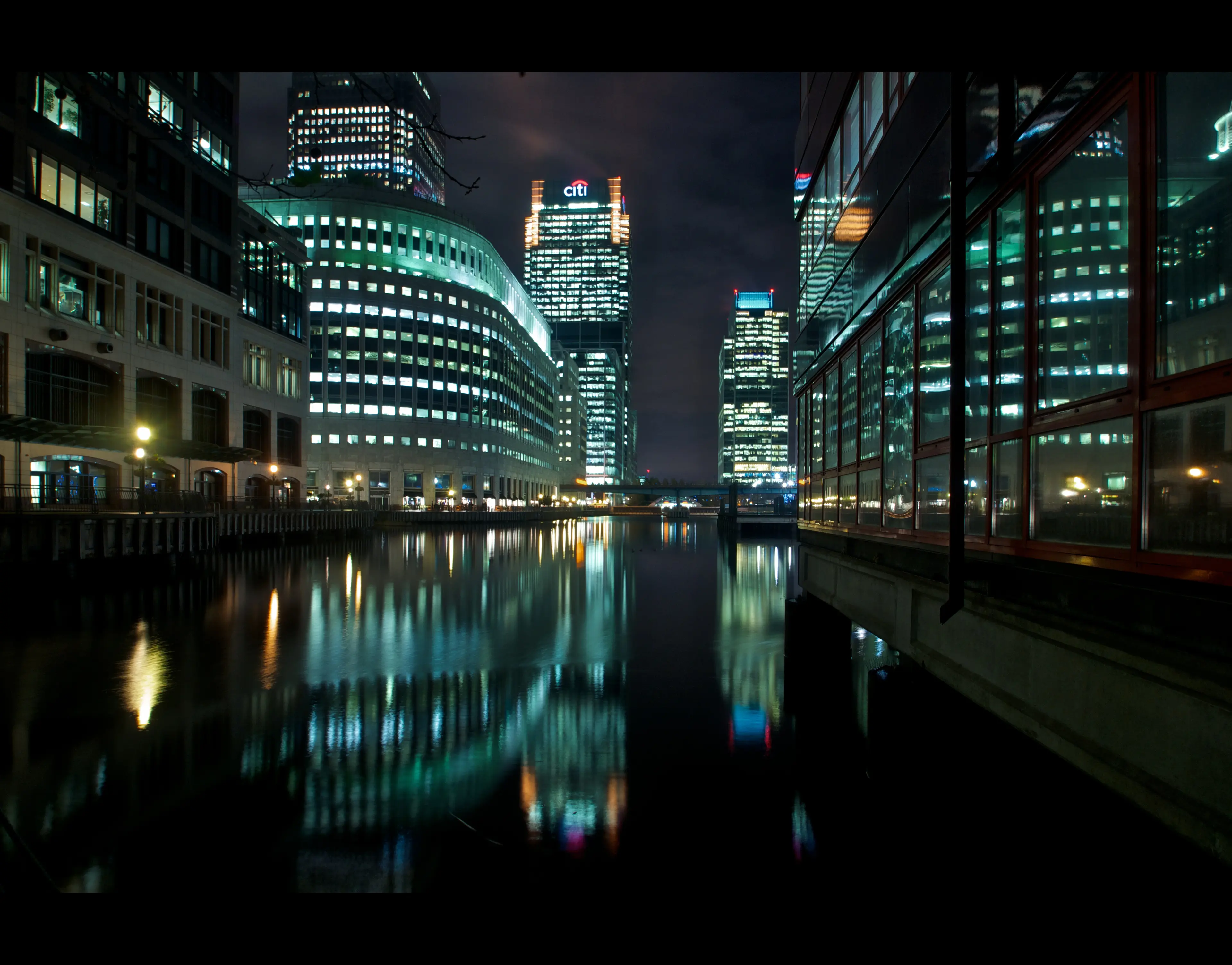 The threats from challenger banks and fintechs to the incumbents