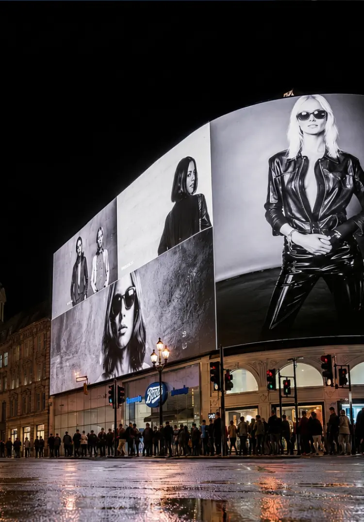 Building audiences with synthetic data in seconds