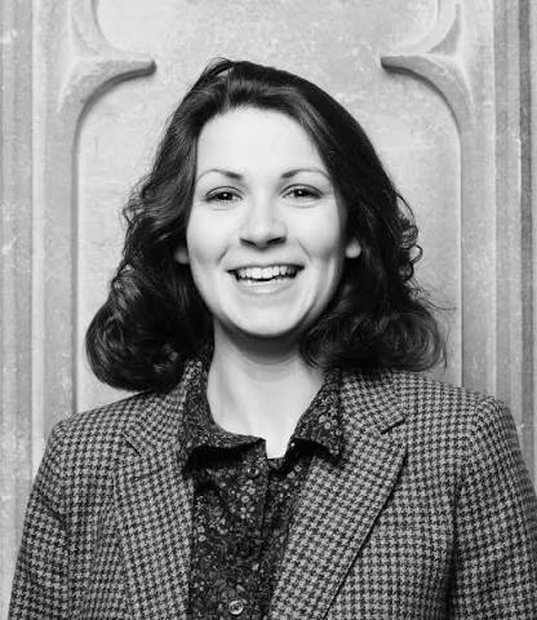 Nia Llewlyn Jones