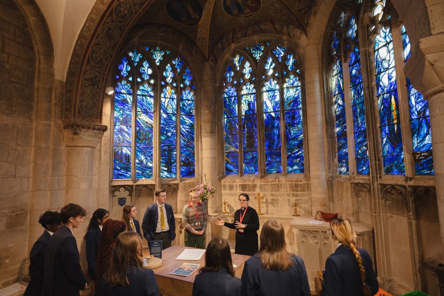 school children tour in the Thomas Chapel
