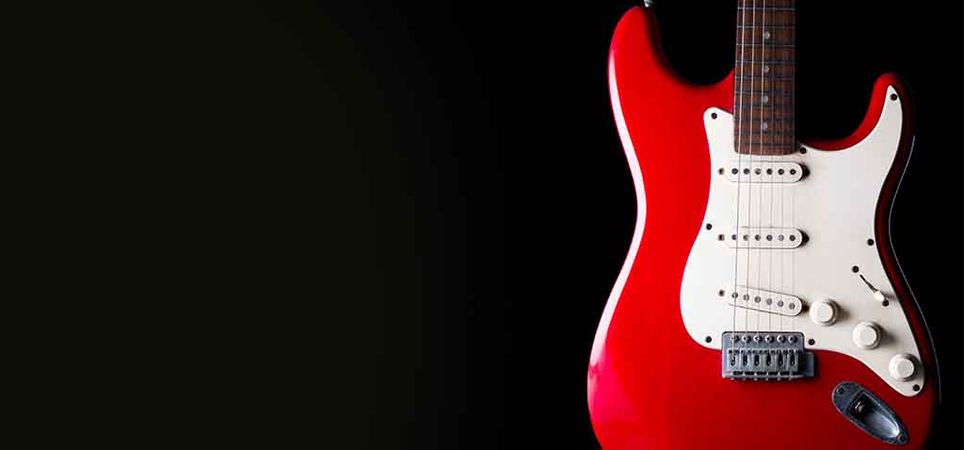 Yes, You Can Learn Electric Guitar Online! background