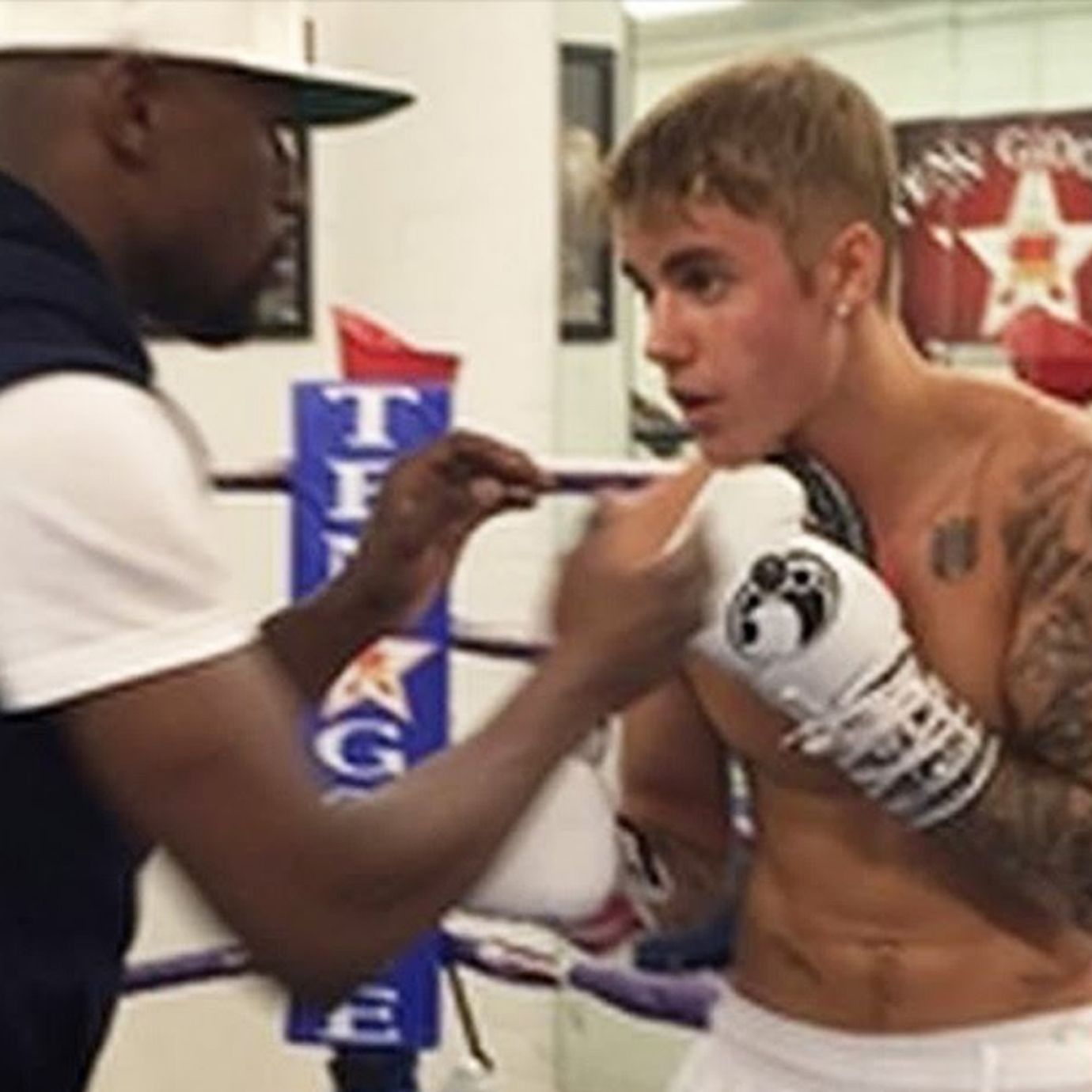 Justin Bieber Boxing Training With Floyd Mayweather